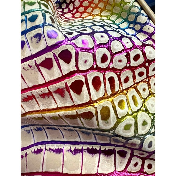 NWT**Brahmin Marlowe -Celebrate Germaine Large Bucket Bag**HTF**Metallic Accents - Picture 6 of 12